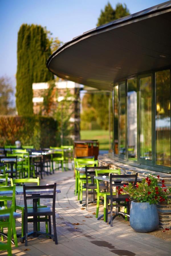 Logis Domaine Du Moulin Cavier Hotell Avrillé Eksteriør bilde
