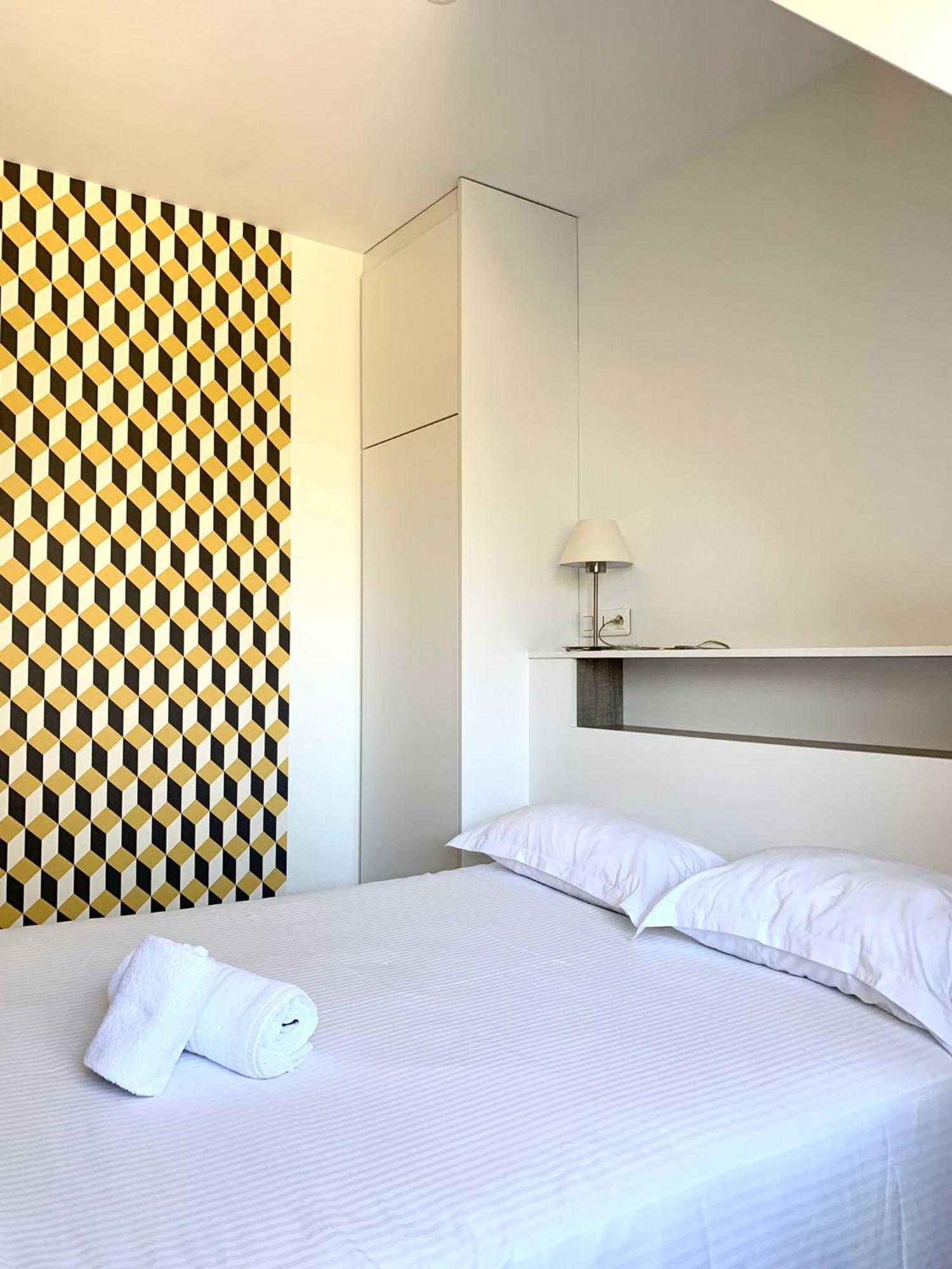 Logis Domaine Du Moulin Cavier Hotell Avrillé Eksteriør bilde