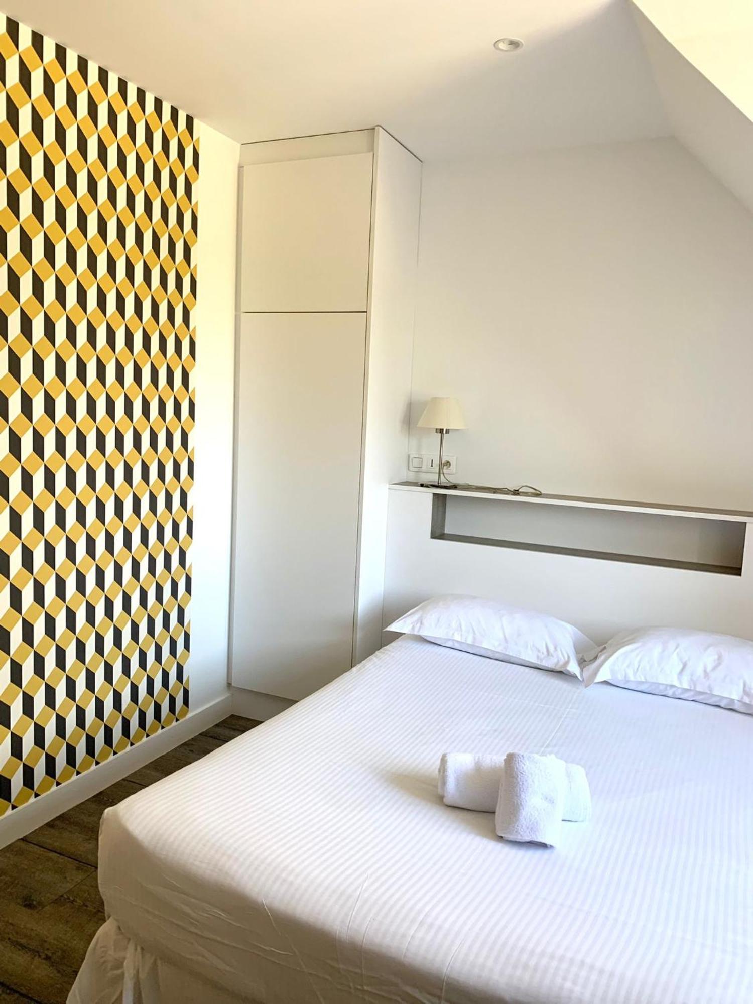 Logis Domaine Du Moulin Cavier Hotell Avrillé Eksteriør bilde