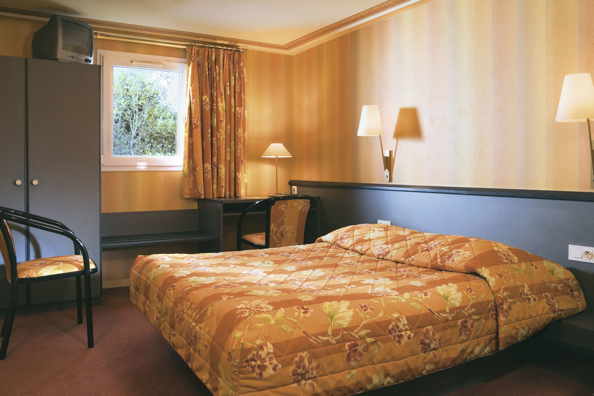 Logis Domaine Du Moulin Cavier Hotell Avrillé Eksteriør bilde